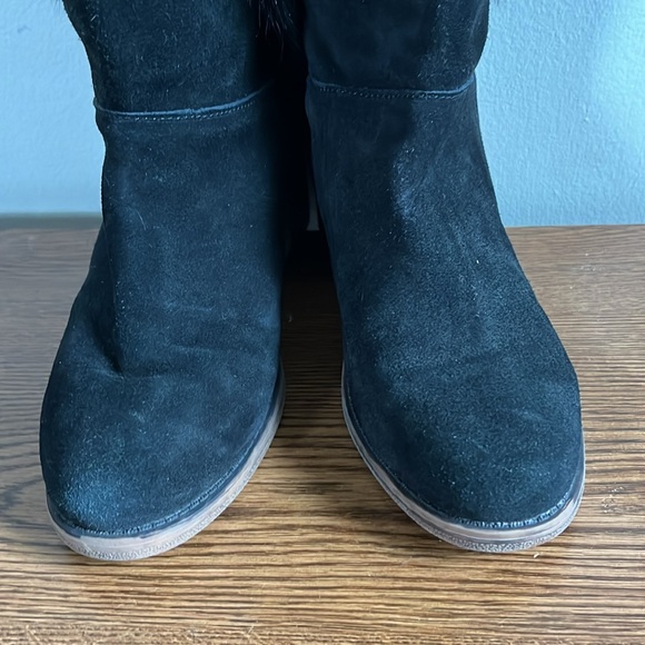 Bearpaw Madeline Women's Heeled Goat Fur Fleece Lined Boot, Size 7, EUC - Picture 7 of 14